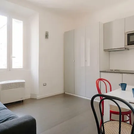 Apartment Paquito House *