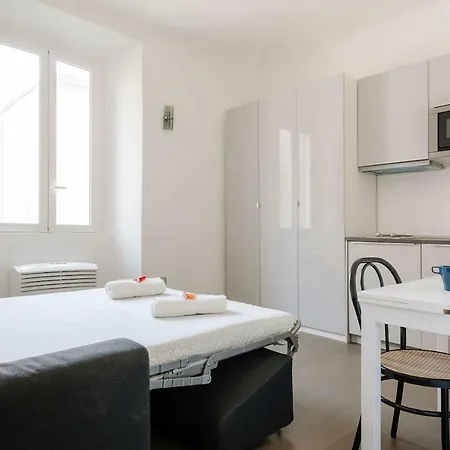 Paquito House Apartment *
